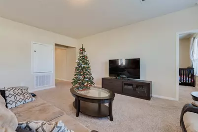 8127 Running Brook Lane, Richmond, TX 77469 - Photo 4