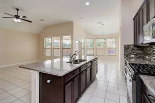 15607 Whispering Green Dr, Cypress, TX 77429 - Photo 12