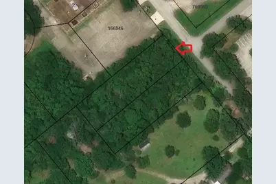 Lot 1 West Hughes Lane, Dickinson, TX 77539 - Photo 2
