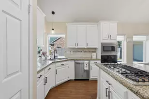 30026 Nanton Dr, Spring, TX 77386 - Photo 24