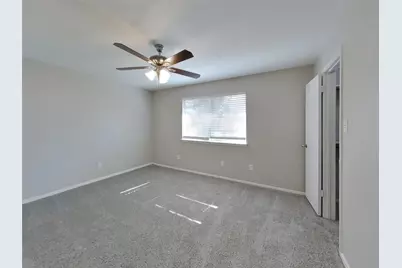 7206 Sonnet Glen Lane, Houston, TX 77095 - Photo 8