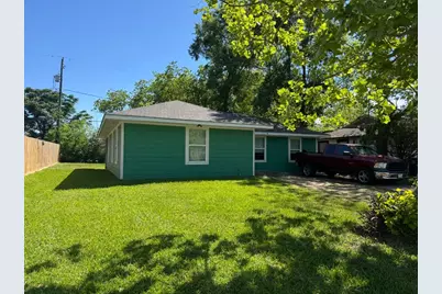 5846 Westover Street, Houston, TX 77033 - Photo 10