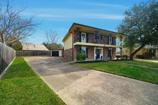 6927 Leandra Dr, Houston, TX 77083 - Photo 2