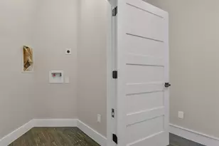 1716 23rd St, Galveston, TX 77550 - Photo 16