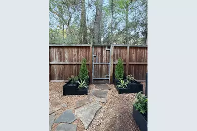 158 N Magnolia Pond Place #158E, The Woodlands, TX 77381 - Photo 32