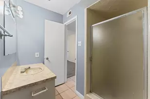 1076 Willow Oaks Cir, Pasadena, TX 77506 - Photo 14