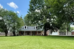 1000 Hickory Trails, Orange, TX 77632 - Photo 2