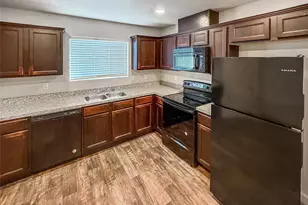10535 Mills Rd, Houston, TX 77070 - Photo 6