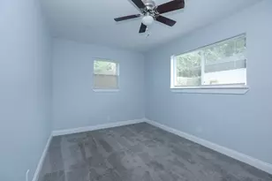 4120 Linn St, Houston, TX 77026 - Photo 8