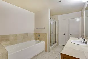 917 Main St, Houston, TX 77002 - Photo 18