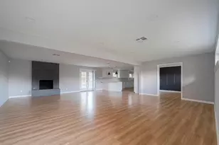 4800 Country Club View, Baytown, TX 77521 - Photo 6