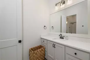 2038 Pebble Bnd Dr, College Station, TX 77845 - Photo 30