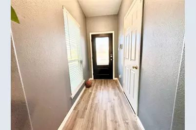 6542 Castle Loch Court, Houston, TX 77048 - Photo 6