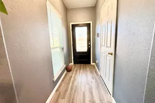 6542 Castle Loch Ct, Houston, TX 77048 - Photo 6