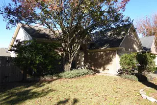 6419 Diamond Rock Dr, Katy, TX 77449 - Photo 2