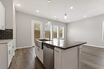 802 Berry Sage Lane, Houston, TX 77022 - Photo 10