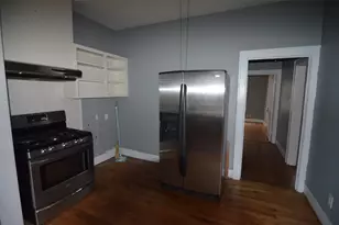 321 Dorchester St, Houston, TX 77022 - Photo 6