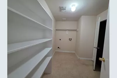 15127 Blue Creek Ranch Drive, Houston, TX 77086 - Photo 18