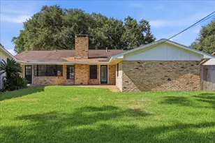 4835 Regina Ln, Beaumont, TX 77706 - Photo 32