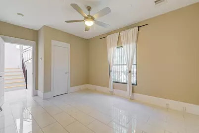 113 Tuam Street, Houston, TX 77006 - Photo 12