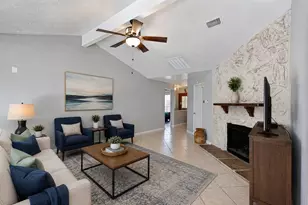 10930 Maple Rock Dr, Humble, TX 77396 - Photo 6