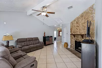 10930 Maple Rock Drive, Humble, TX 77396 - Photo 6