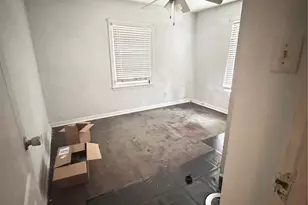 1214 Globe St, Houston, TX 77034 - Photo 4