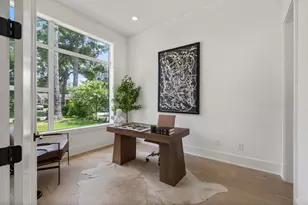 963 W 41st St, Houston, TX 77018 - Photo 2