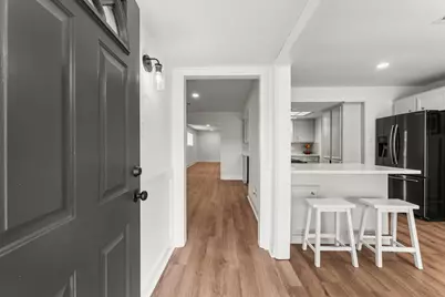 9231 Rockcliff Drive, Houston, TX 77037 - Photo 4