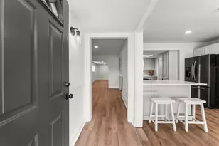 9231 Rockcliff Dr, Houston, TX 77037 - Photo 4