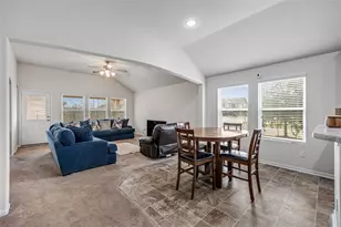 15202 Pecan Lndg Dr, Houston, TX 77090 - Photo 10