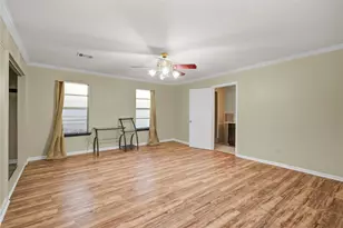 8565 Ridgepoint Dr, Houston, TX 77055 - Photo 24