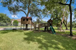 20 Lakefield Blvd, Magnolia, TX 77355 - Photo 44