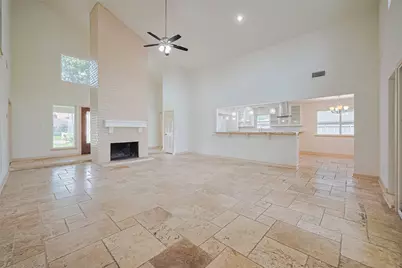 982 W Donovan Street, Houston, TX 77091 - Photo 6