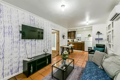 402 Bomar Street, Houston, TX 77006 - Photo 4