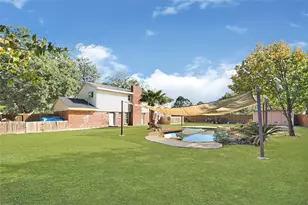 5007 Inverness Dr, Baytown, TX 77521 - Photo 4