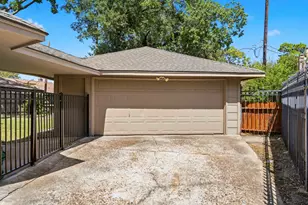 11810 Rowood Dr, Houston, TX 77070 - Photo 4