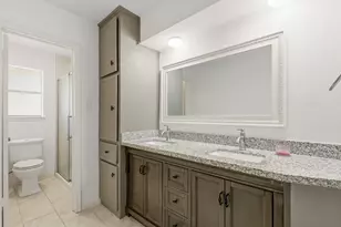 11810 Rowood Dr, Houston, TX 77070 - Photo 10