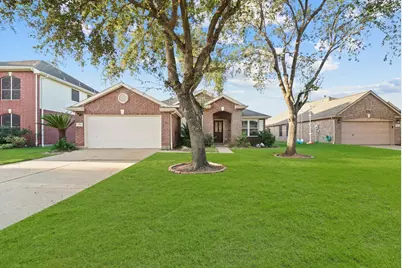 2714 Crestbrook Court, Sugar Land, TX 77479 - Photo 2