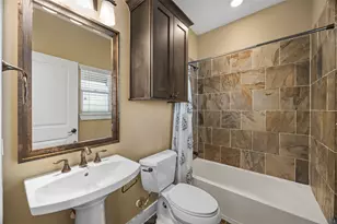 1115 W 15th St, Houston, TX 77008 - Photo 14