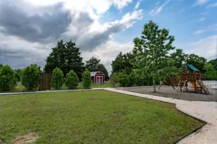 404 N Meyersville Rd, Brenham, TX 77833 - Photo 8