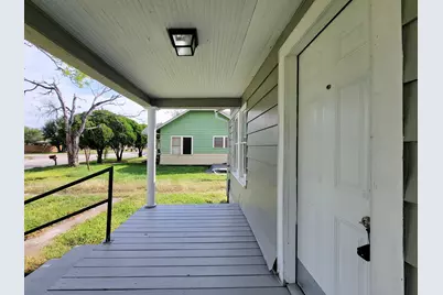 605 N Avenue A, Freeport, TX 77541 - Photo 50