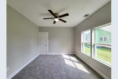 605 N Avenue A, Freeport, TX 77541 - Photo 40