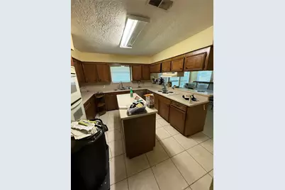 1519 Burning Tree Road, Houston, TX 77339 - Photo 10