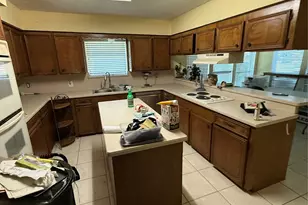 1519 Burning Tree Rd, Houston, TX 77339 - Photo 10