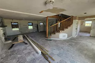 1118 County Rd 47, Angleton, TX 77515 - Photo 4