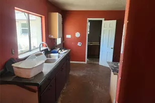 1118 County Rd 47, Angleton, TX 77515 - Photo 18