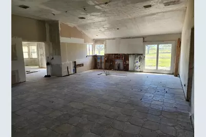1118 County Road 47, Angleton, TX 77515 - Photo 2