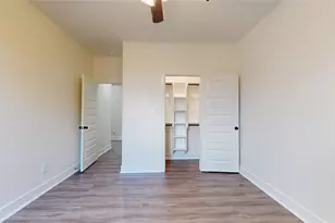 5119 Selinsky Rd, Houston, TX 77048 - Photo 16