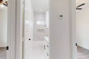 5119 Selinsky Rd, Houston, TX 77048 - Photo 4